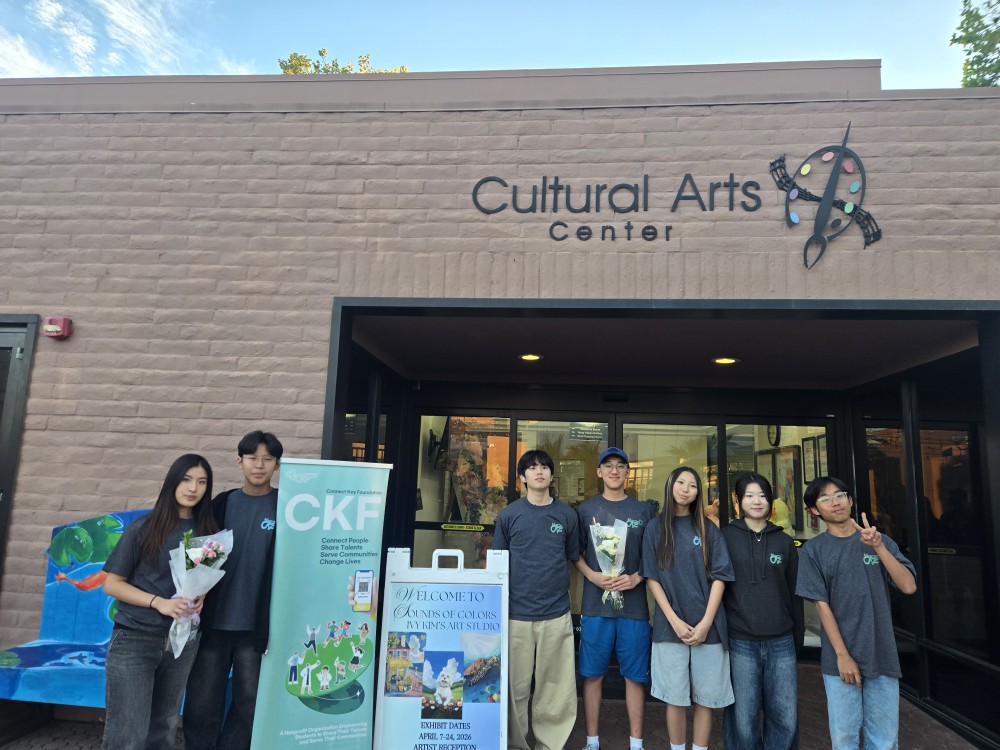 Free Art Exhibition